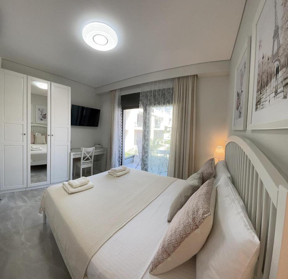 Callisto Luxury Suite Nikiti  Dış mekan fotoğraf